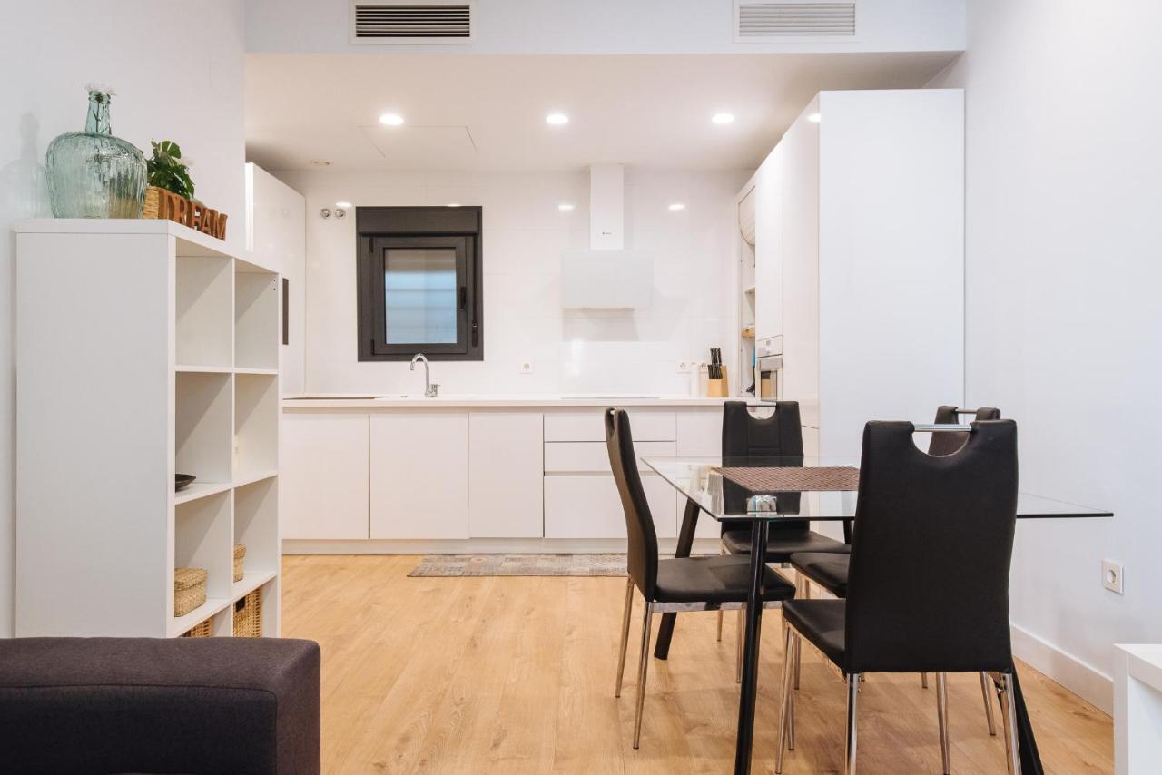 Apartament Apartamento Estelar Con Piscina Y Garaje Nervion Sewilla Zewnętrze zdjęcie