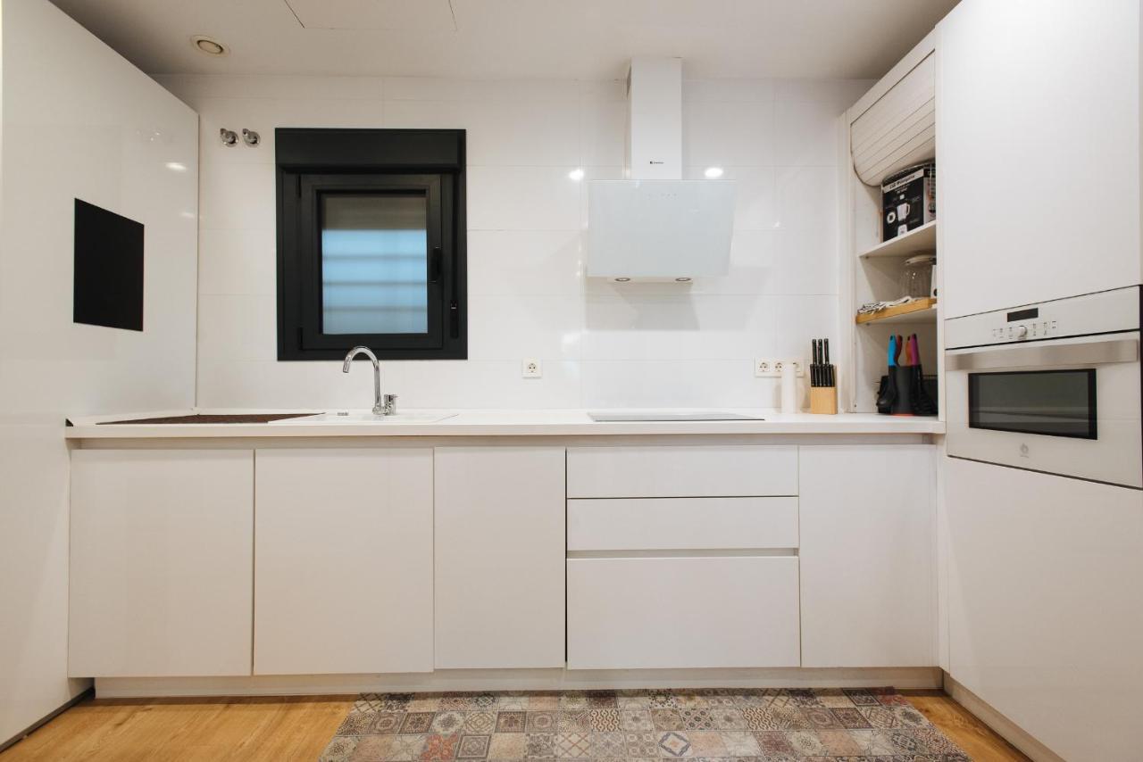 Apartament Apartamento Estelar Con Piscina Y Garaje Nervion Sewilla Zewnętrze zdjęcie