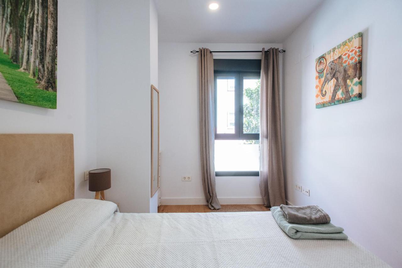 Apartament Apartamento Estelar Con Piscina Y Garaje Nervion Sewilla Zewnętrze zdjęcie