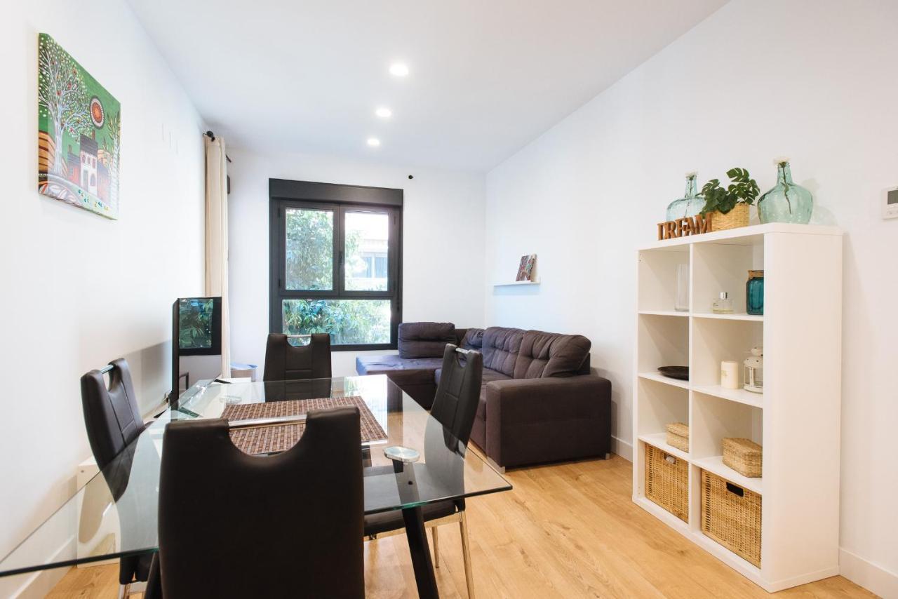 Apartament Apartamento Estelar Con Piscina Y Garaje Nervion Sewilla Zewnętrze zdjęcie