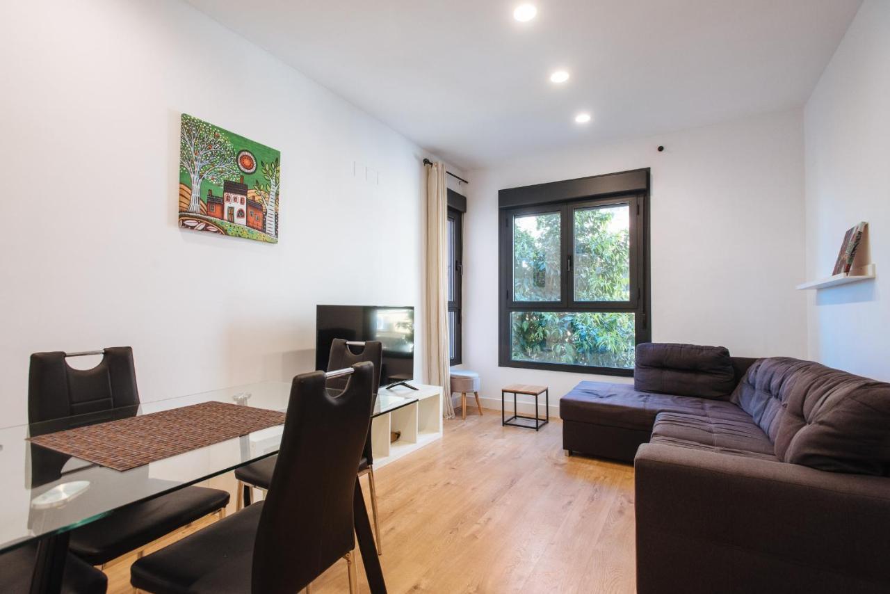 Apartament Apartamento Estelar Con Piscina Y Garaje Nervion Sewilla Zewnętrze zdjęcie