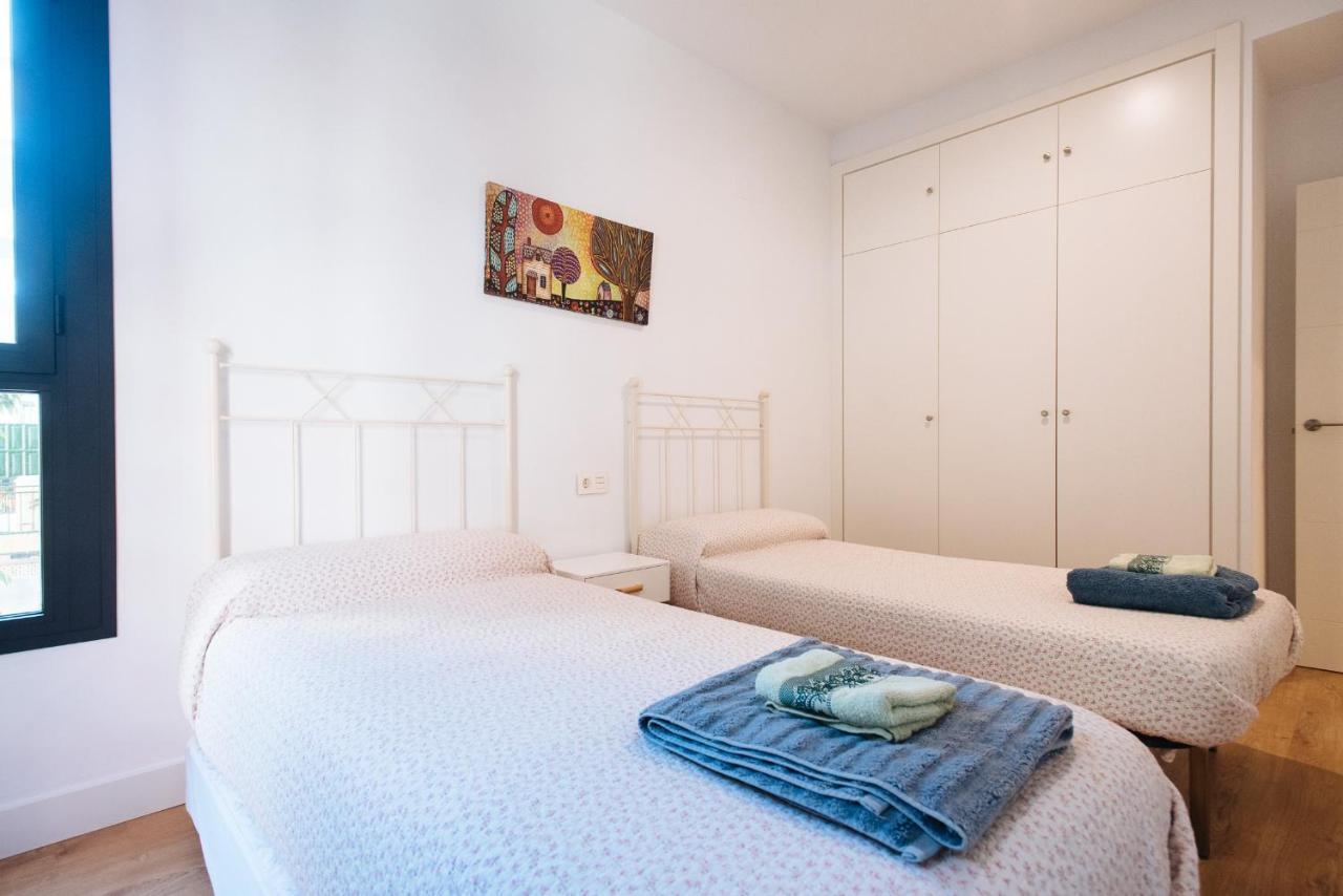 Apartament Apartamento Estelar Con Piscina Y Garaje Nervion Sewilla Zewnętrze zdjęcie