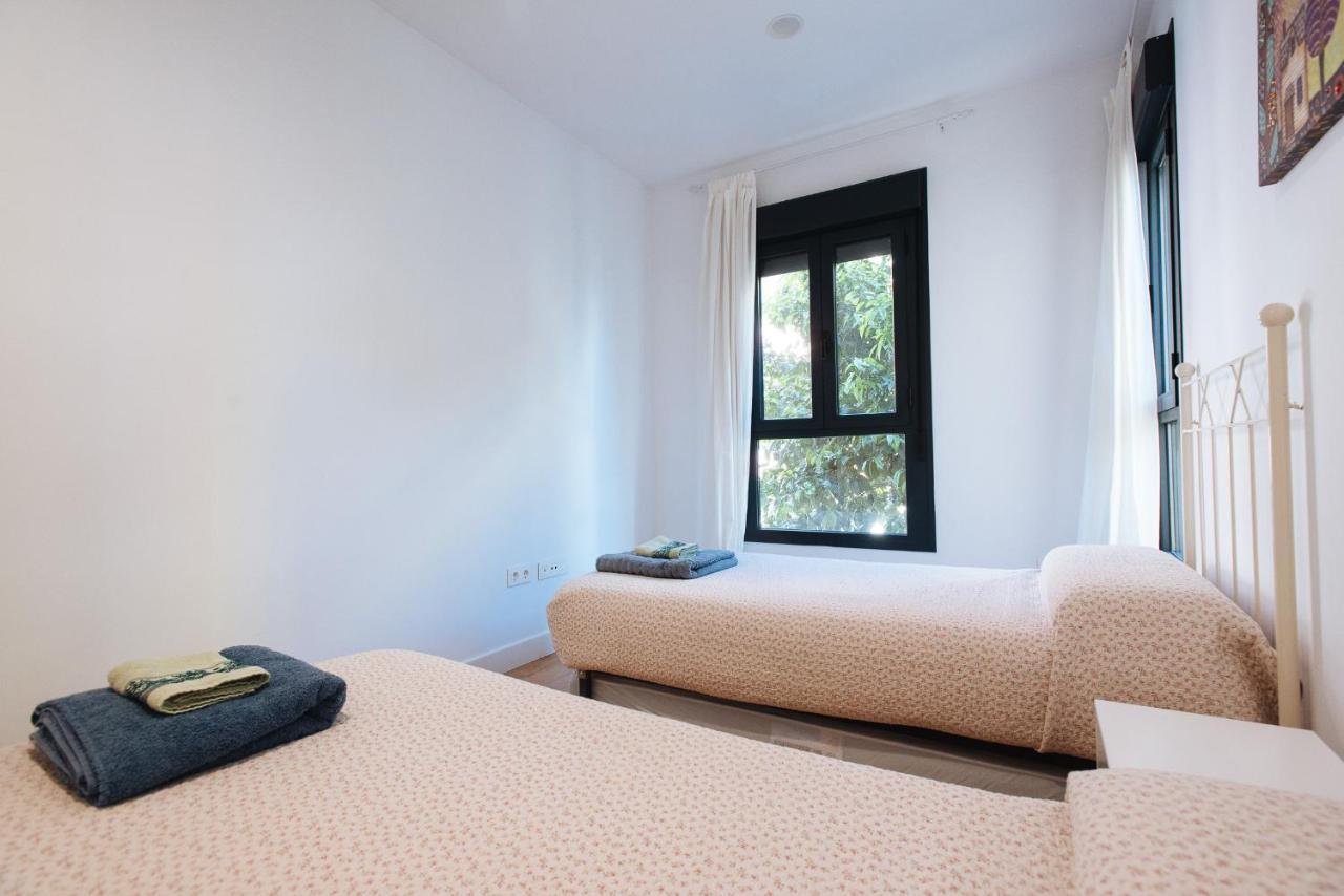 Apartament Apartamento Estelar Con Piscina Y Garaje Nervion Sewilla Zewnętrze zdjęcie